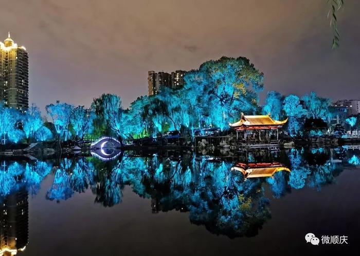 南充：夜游北湖，比想象中的还美……