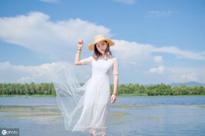 ​请你要擦亮自己的眼睛，不要到头来付出了感情和时间，却一场空