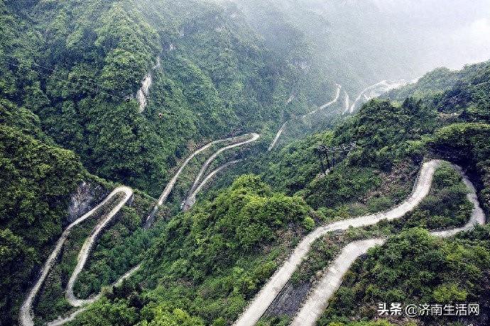 张家界天门山盘山公路，你怕不怕