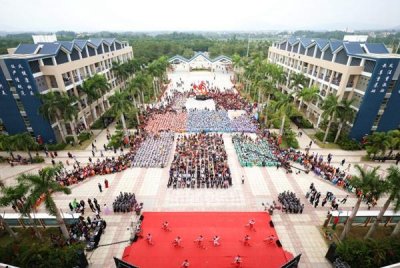 ​中央民大附中陵水分校迎来5周年校庆