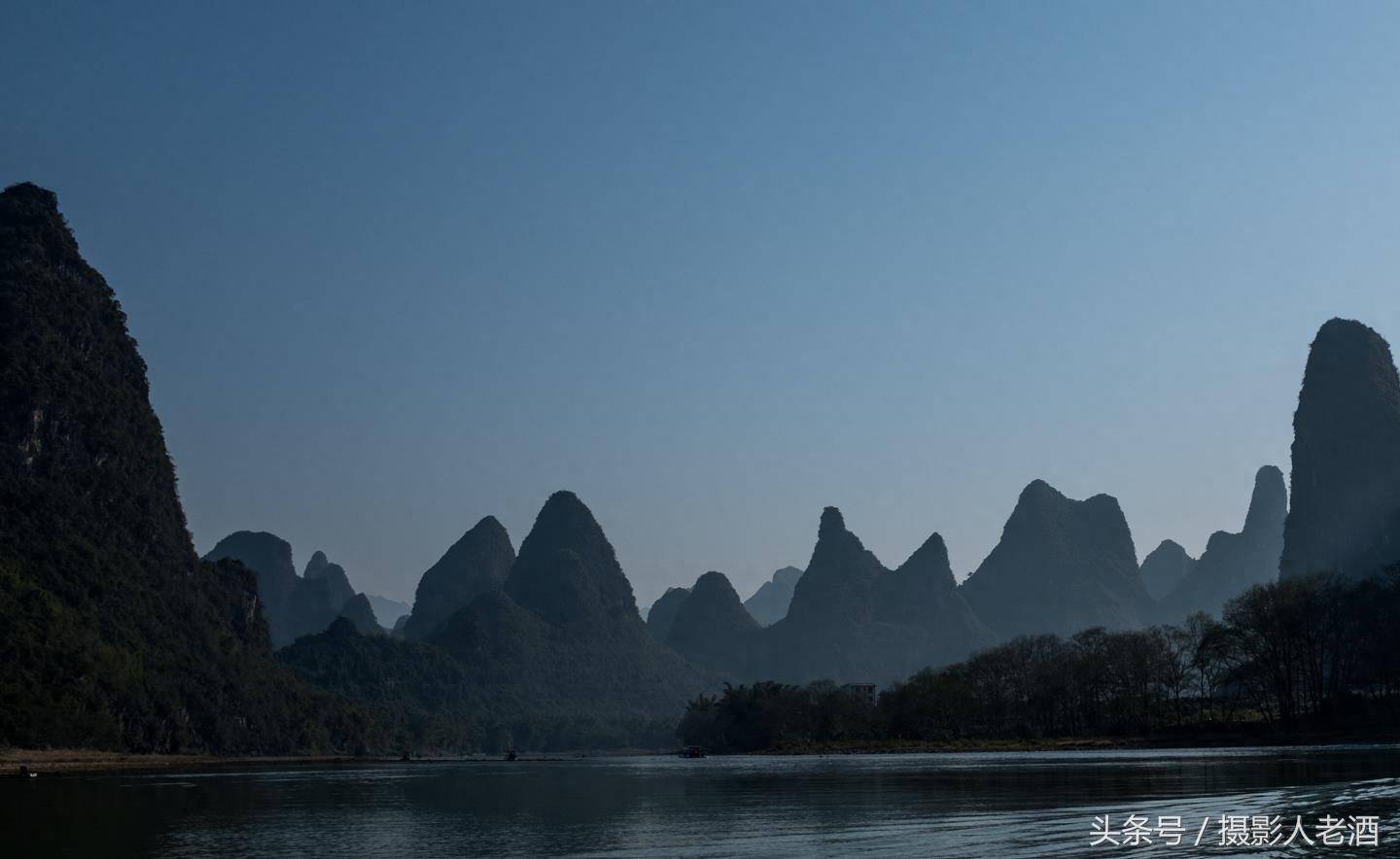 “桂林山水甲天下”原来还有下半句，说的就是桂林山水的精华所在