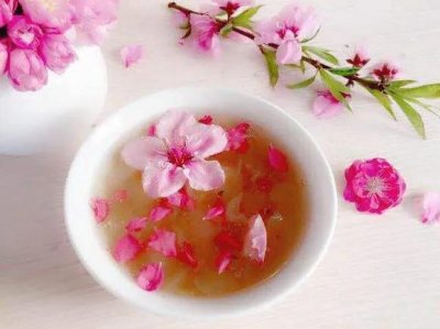 ​聊斋故事：醉颜红