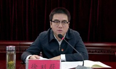 ​从扶贫到繁荣：王健林与徐刘蔚改变丹寨县的故事