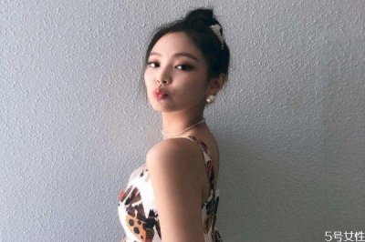 ​男朋友对自己很抠 测试男朋友在不在乎你