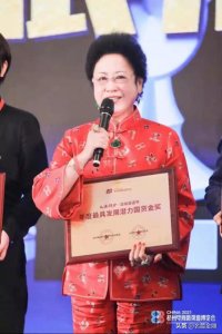 ​老板蚕丝被真假鉴别（24年坚守假一赔亿诚信品牌金加瀛创始人卢亚波蚕丝被怎么