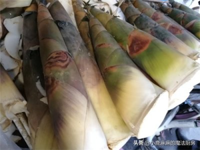 ​七月竹笋正鲜嫩，教你广西特色酸笋的腌制方法，放一年都不坏，香