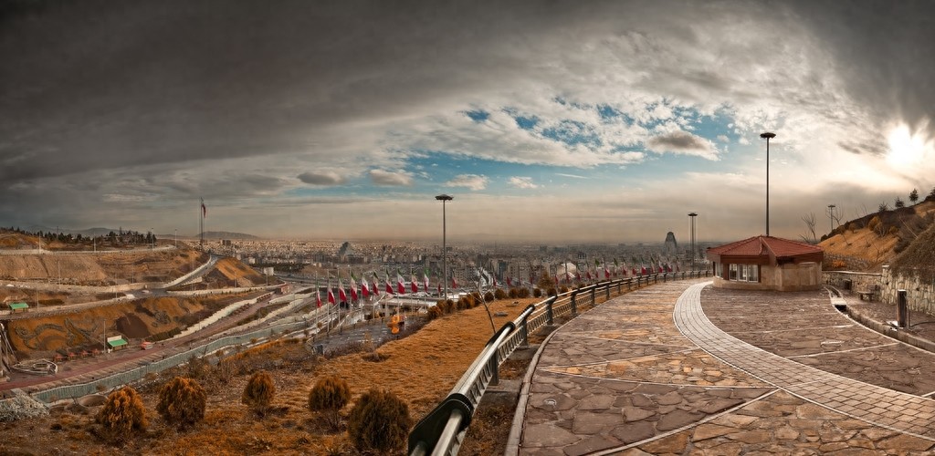 德黑兰（Teheran）（伊朗）