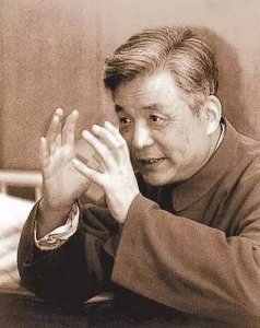 ​“两弹元勋”邓稼先：大漠中的民族脊梁