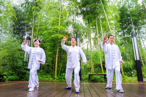 打太极要注意什么 打太极的禁忌有哪些 打太极要注意什么 打太极的禁忌有哪些