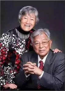 ​褚时健的人生简介（褚时健人物介绍）