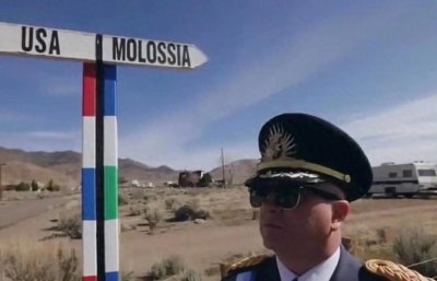 ​摩洛希亚共和国：沙漠中的袖珍奇迹