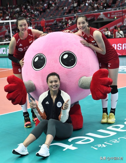 2019女排世界杯，中国队以全胜战绩夺得冠军