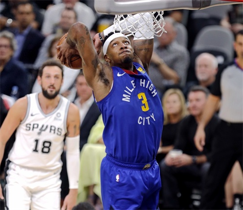 篮球——NBA季后赛:马刺胜掘金