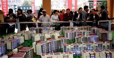 ​为什么我国目前“不敢”降房价？原因在这里，听后恍然大悟