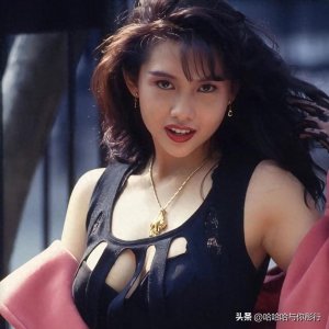 ​大小佳丽各有各美《赤裸羔羊》女主胸有成竹 性感小恶魔基因传女儿