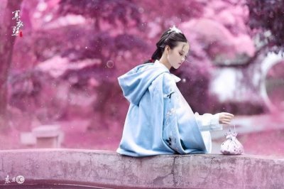 ​小说：看到娘亲喜欢九岁村姑，混世魔王般的萧公子竟吃起醋来