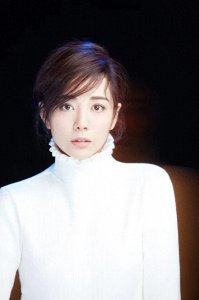 ​“优雅女神”杨紫嫣