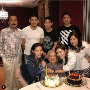 ​朱丽倩家族成员有哪些？朱丽倩 家庭