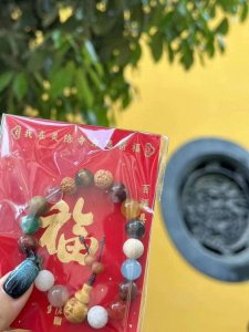 ​十八籽寓意什么(灵隐寺十八籽各有寓意，正确佩戴，好运连绵)