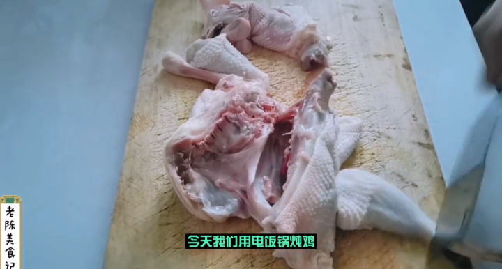 清炖鸡怎么炖（原味清炖鸡汤正确做法技巧）