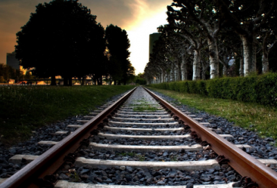 ​和吃饭有关的经典句子 约吃饭的经典句子(精选70句)