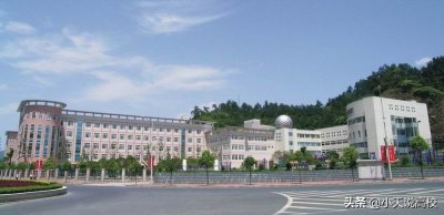 ​2021湖北十堰中考将近，郧阳中学、东风高中、十堰一中该怎么选