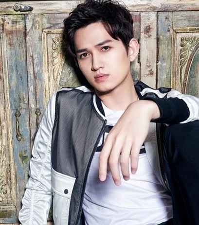 关晓彤才是男神收割机 却对李易峰疯狂到不好意思