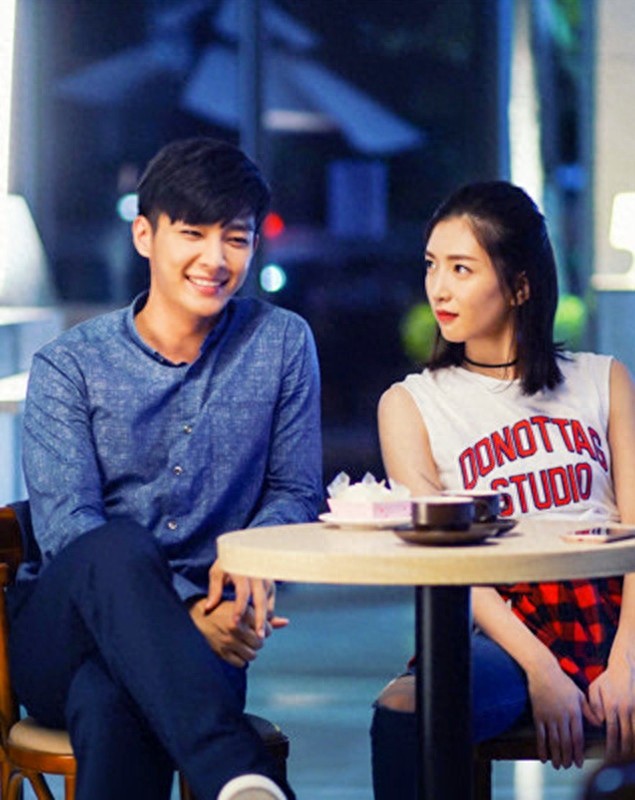 钟汉良、江疏影《一路繁花相送》，初恋一路到白首的纯爱