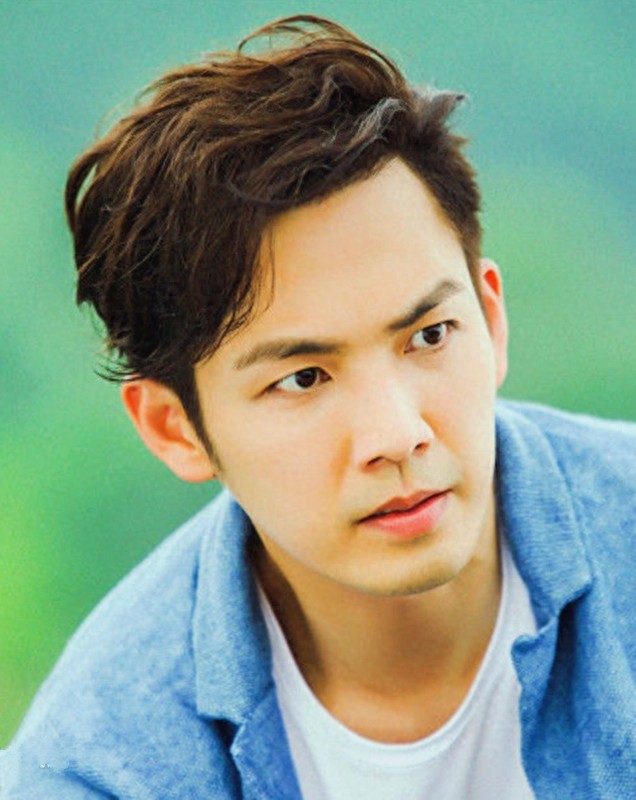 钟汉良、江疏影《一路繁花相送》，初恋一路到白首的纯爱