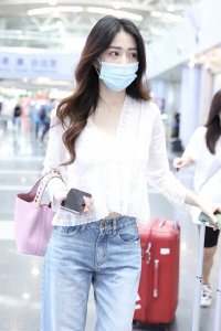 ​分手后的徐璐才是活出了自我！166的身高只有88斤，好身材羡慕呀