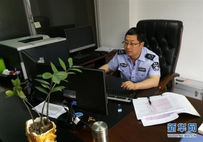 ​龚宇：行走在危险边缘的“全国环保卫士”