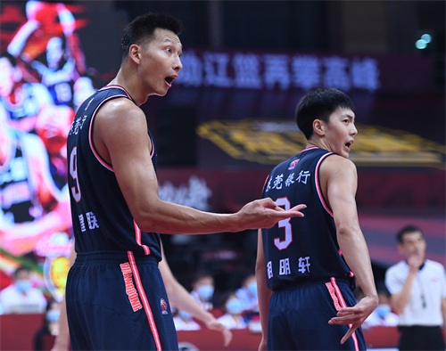 篮球——CBA总决赛第二场：辽宁本钢对阵广东东莞银行