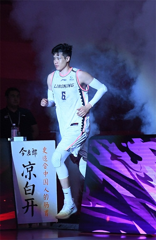 篮球——CBA总决赛第二场：辽宁本钢对阵广东东莞银行