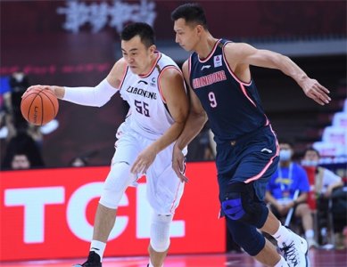 ​篮球——CBA总决赛第二场：辽宁本钢对阵广东东莞银行