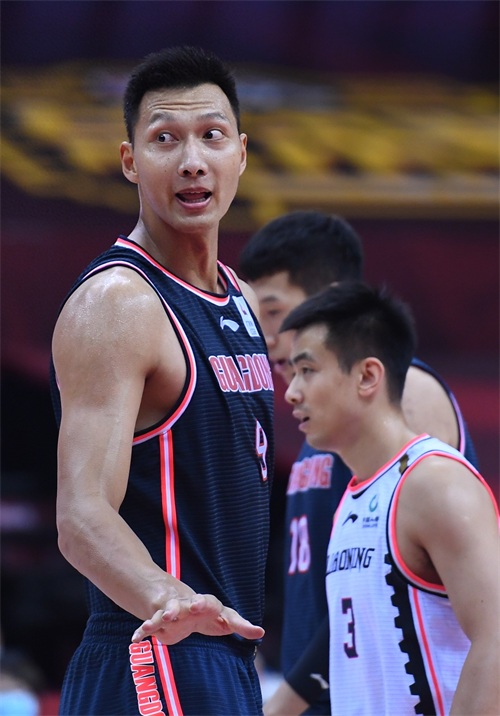 篮球——CBA总决赛第二场：辽宁本钢对阵广东东莞银行