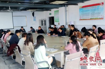 ​沈丘一高开启“一师一周一活动”新常态