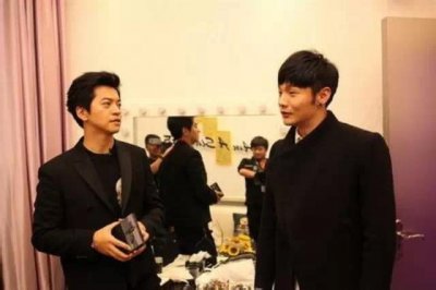 ​李健版《传奇》，听的心都化了