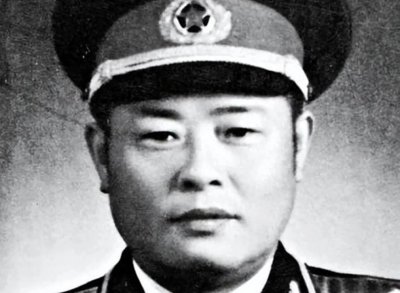 ​他理应成上将，85年做了