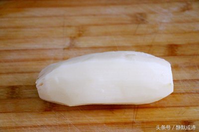 ​怎样切藕丝？怎样炒藕才不会变黑？小窍门告诉你