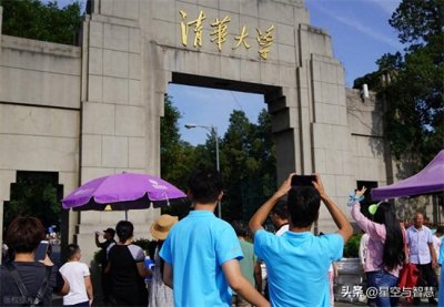 ​孵化梦想：中国式家长的执念与成长寓言