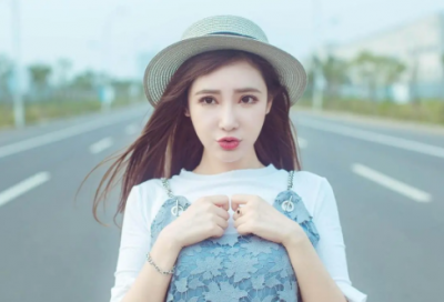 ​用小心翼翼造句